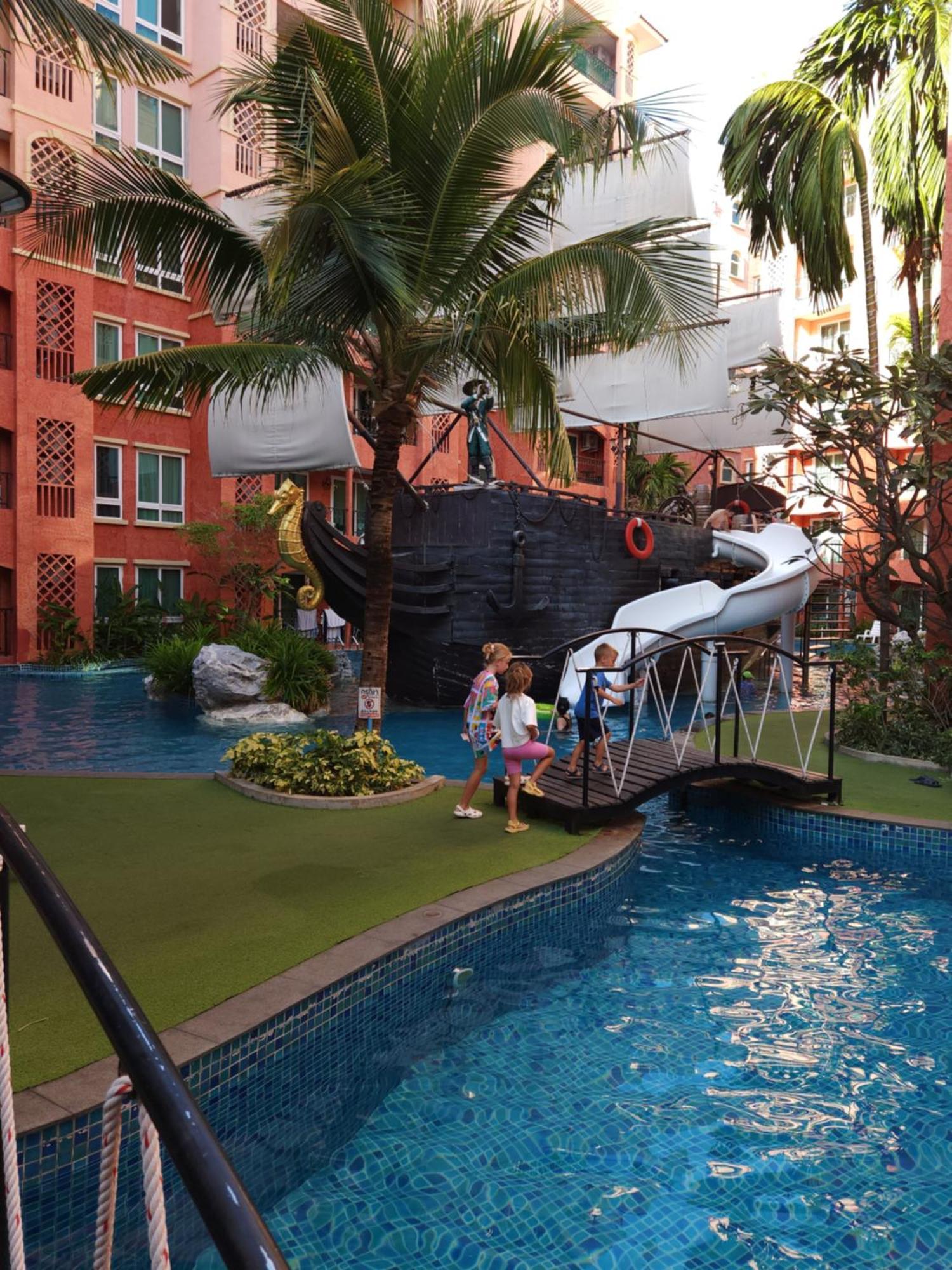 芭提雅网红公寓七海一期 * Jomtien Beach